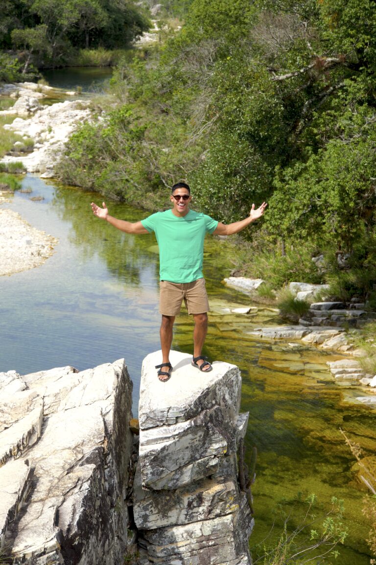João Víctor no Paraíso Achado, em Capitólio, em Minas Gerais